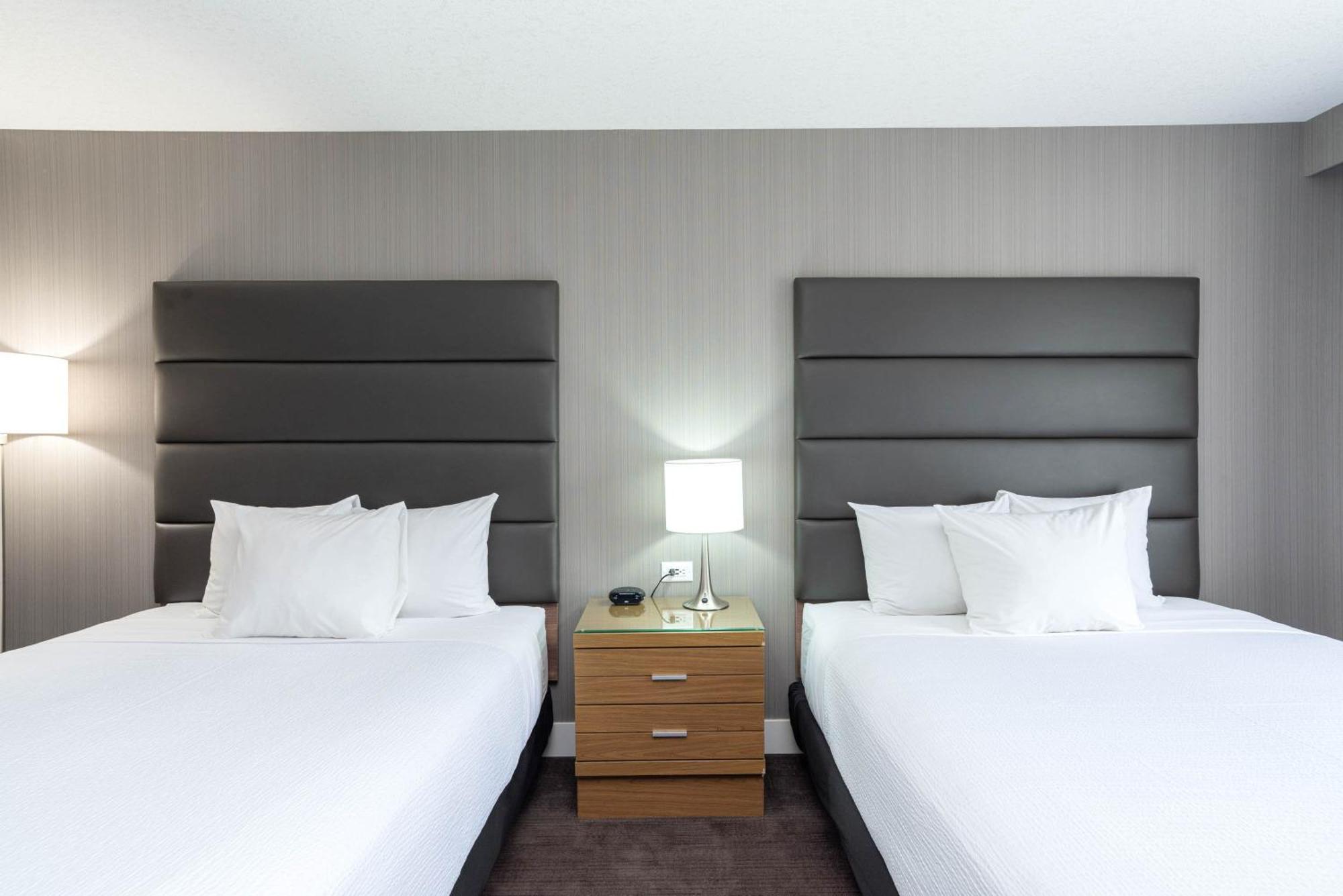 Sandman Hotel Grande Prairie Exteriör bild
